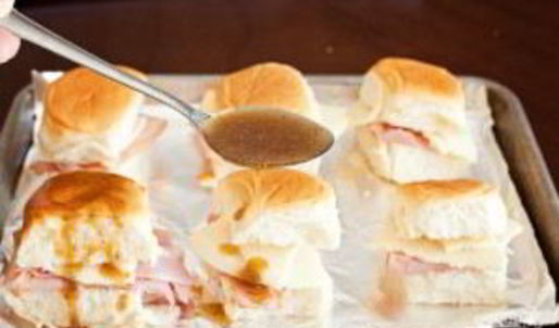 простые сэндвичи с пикантным соусом