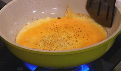 сэндвич с индейкой и беконом