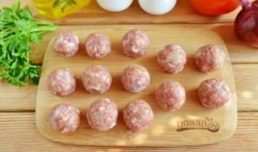 сэндвич с мясными шариками