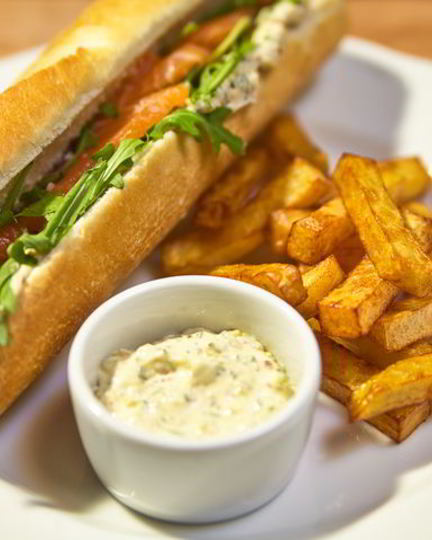 Рецепт сэндвича с семгой и рукколой