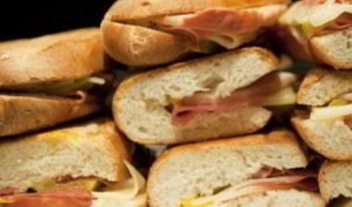 сэндвич с ветчиной и сыром