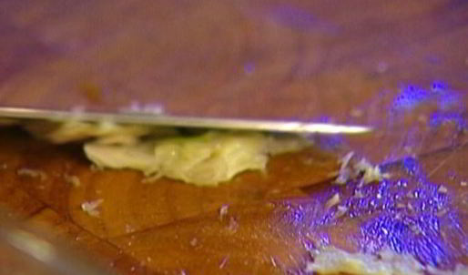 сэндвич с ветчиной, соленьями и сыром