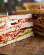 Сытный мега-сэндвич