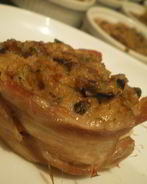 Тарталетки из бекона с грибами