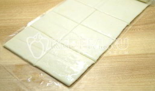 тарталетки из слоеного теста