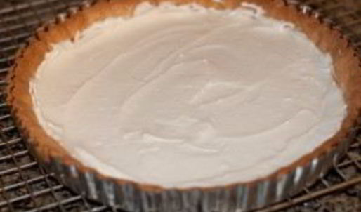 тарталетки с ананасом и сыром