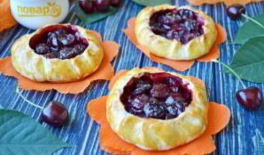 тарталетки с черешней