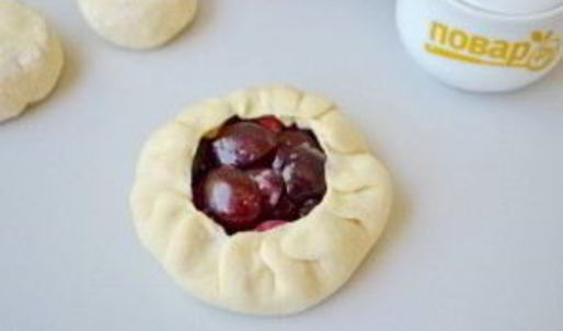 тарталетки с черешней