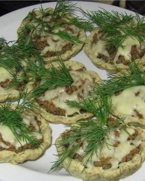 Тарталетки с фаршем