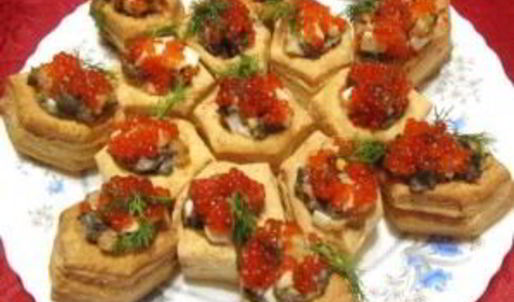 тарталетки с грибами и креветками