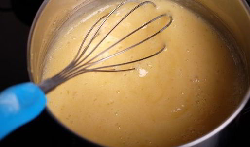 тарталетки с лимонно-лаймовым кремом и меренгой