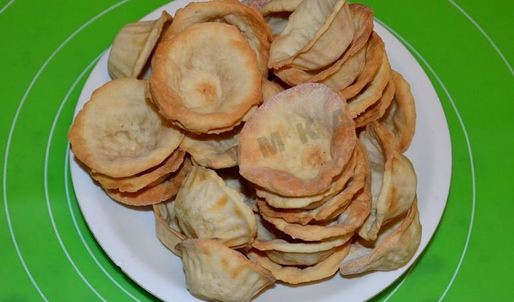 тарталетки с начинкой из крабовых палочек