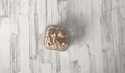 тарталетки с печенью трески и яйцом