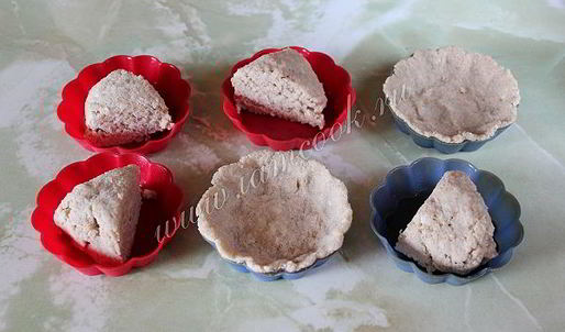 тарталетки с печенью трески