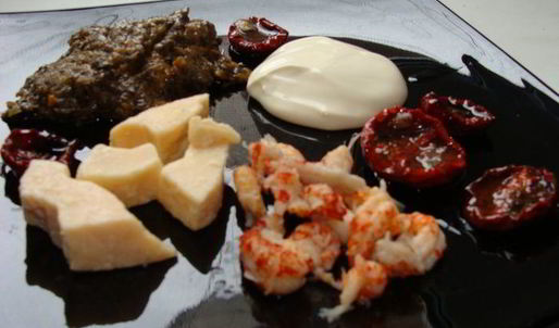 тарталетки с сыром джюгас