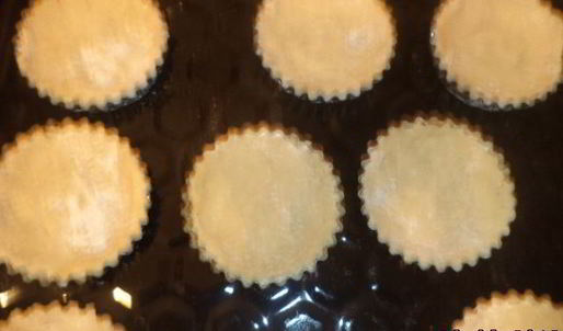 тарталетки с творожной начинкой и малиной