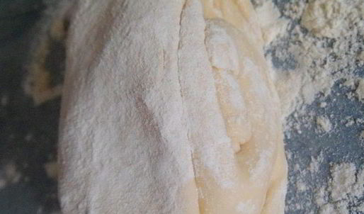 тарталетки с яблоками, орехами и крем-фрешем