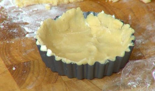 тарталетки с земляничным кремом