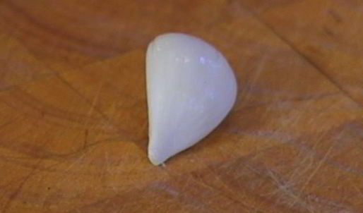 тарталетки со спаржей, розмарином и сыром