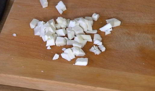 тарталетки со спаржей, розмарином и сыром