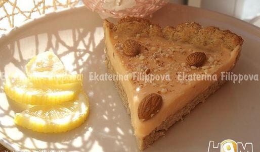 миндальный тарт с шоколадно-грейпфрутовым кремом