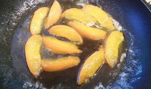 ореховый тарт с персиковым курдом