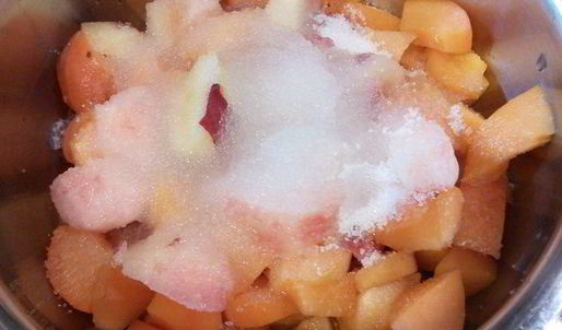 ореховый тарт с персиковым курдом