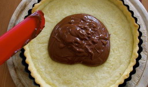 шоколадно-сливочный тарт с фруктами