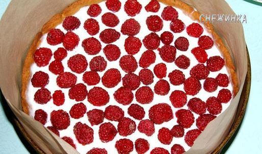 шоколадно-творожный тарт-суфле с малиной