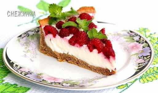 шоколадно-творожный тарт-суфле с малиной