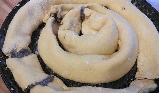 сливовый тарт с маковой начинкой