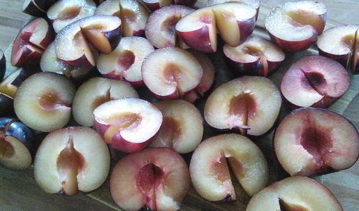 сливовый тарт с маковой начинкой