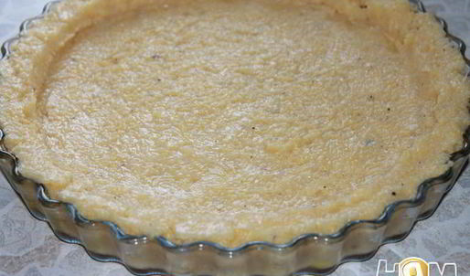 тарт из поленты с луком пореем