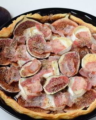 Тарт с беконом и инжиром