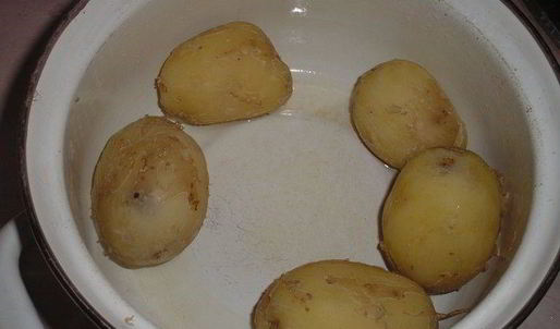 тарт с картофелем, сыром и помидорами