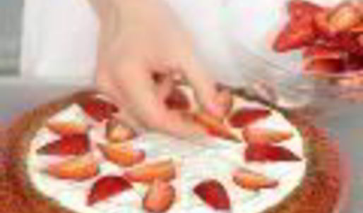 тарт с клубникой и творожно-йогуртовой начинкой