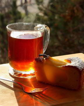 Тарт с миндальным кремом и мариноваными грушами Мечта