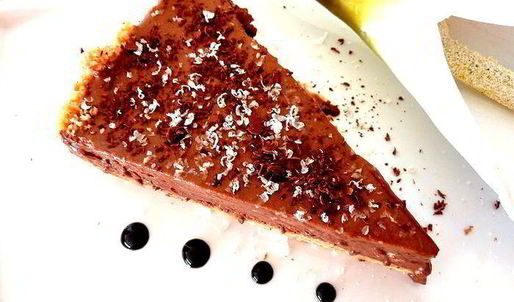 тарт с шоколадным муссом