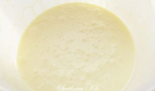 тарт со сливами и марципановой заливкой