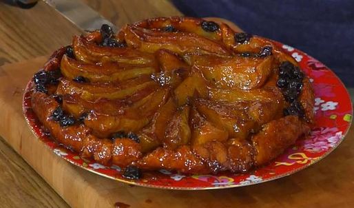 тарт татен с грушами и изюмом