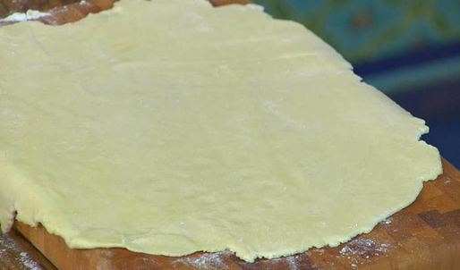 тарт татен с грушами и изюмом