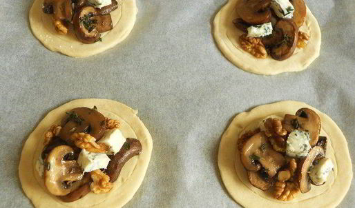 тарты с грибами и грецкими орехами