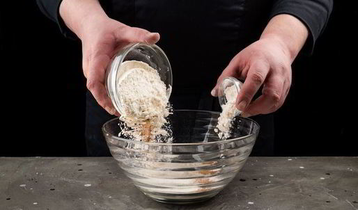 творожный тарт с малиной