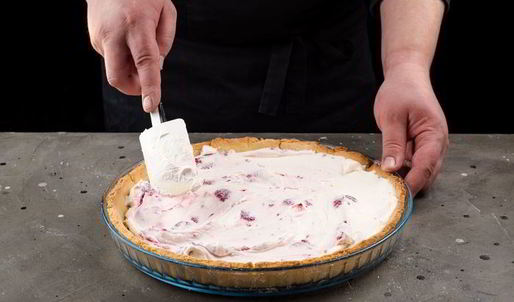 творожный тарт с малиной