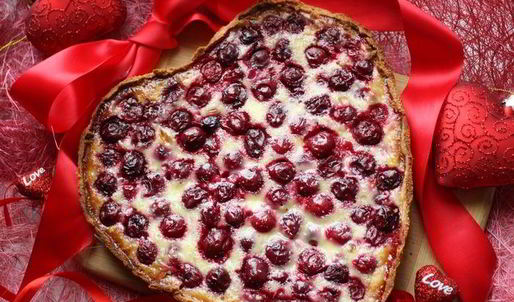 вишневый тарт с миндалем