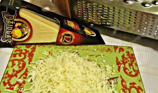 закусочный тарт с сыром джюгас и инжиром