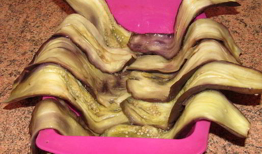 террин из баклажанов и фарша