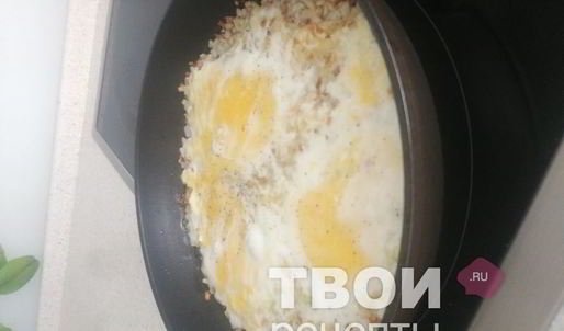 яичница на луке