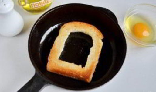 яичница по-французски