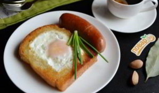 яичница по-французски